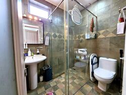 Flora Road (D17), Terrace #463038991